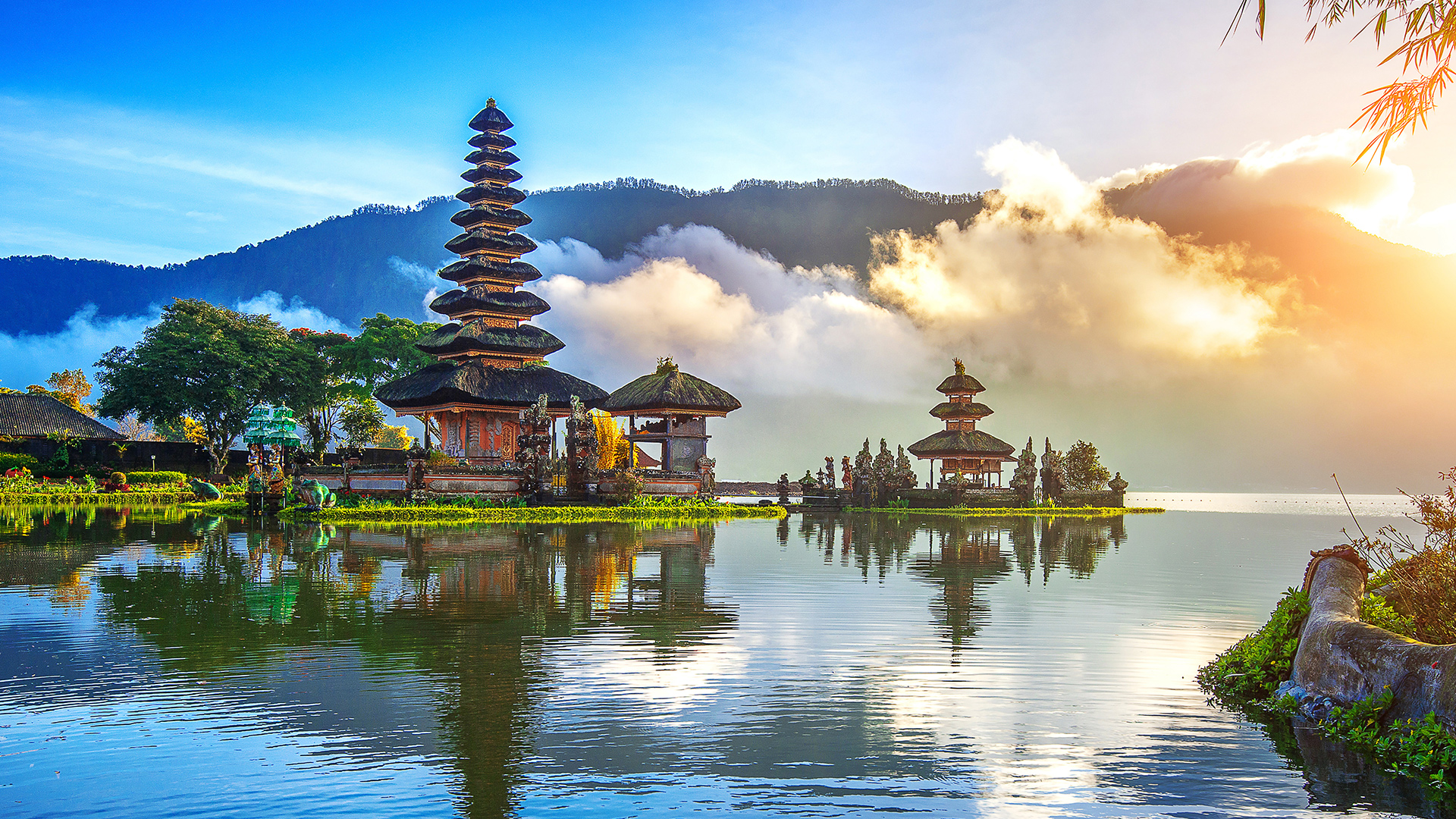 Destinations: Pura Ulun Danu Bratan Temple, Bali, Indonesia, Asia