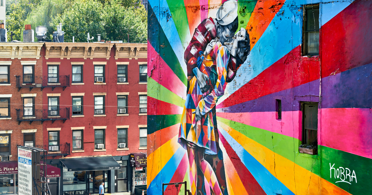 New York. Manhattan. United States. High Line. Kiss. Mural